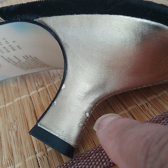 Fancy Embellished Sandals - Picture 5 of 7